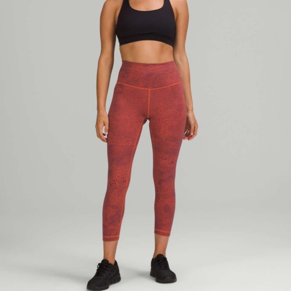 Lululemon Wunder Train High-Rise Crop 23"